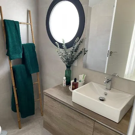 Precioso Atico, Nuevo, A 50m De La Playa, Apartment Manilva